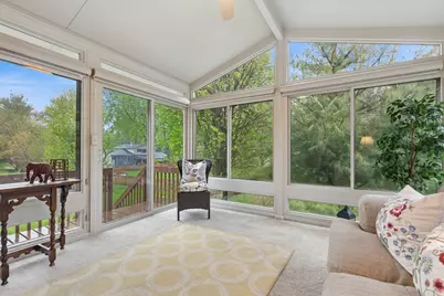583 Larium Lane, Crystal Lake, IL 60012 - Photo 8