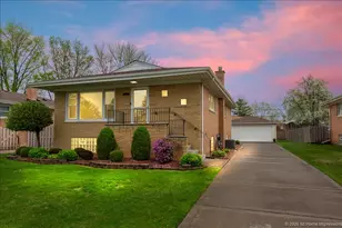 9013 Melvina Ave, Oak Lawn, IL 60453 - Photo 2