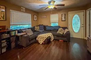 1020 N Walnut St, Monticello, IL 61856 - Photo 6