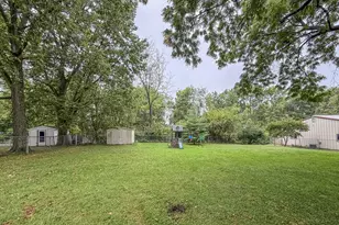 1020 N Walnut St, Monticello, IL 61856 - Photo 28