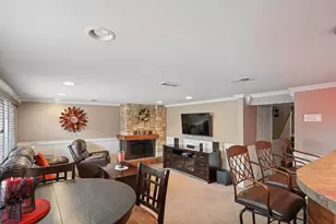 2929 W 102nd Pl, Chicago, IL 60655 - Photo 18