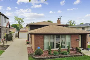 2929 W 102nd Pl, Chicago, IL 60655 - Photo 2
