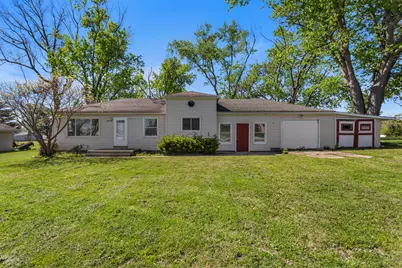 4931 E Glenwood Drive, Decatur, IL 62521 - Photo 1