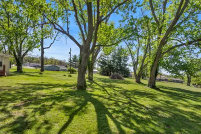 4931 E Glenwood Drive, Decatur, IL 62521 - Photo 8