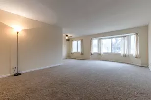 3004 Roberts Dr, Woodridge, IL 60517 - Photo 12