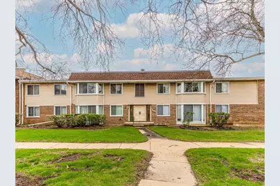 3004 Roberts Drive #8, Woodridge, IL 60517 - Photo 1
