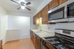3004 Roberts Dr, Woodridge, IL 60517 - Photo 18