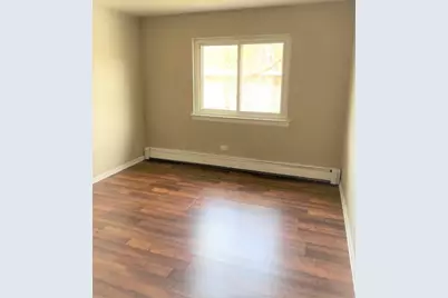 580 Mesa Drive #201, Hoffman Estates, IL 60169 - Photo 6