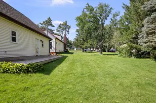 411 3rd St, Matherville, IL 61263 - Photo 6