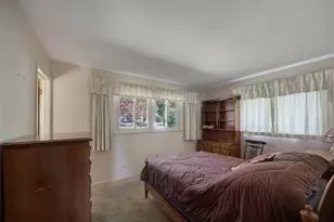 218 Gladys Ave, Fox River Grove, IL 60021 - Photo 8