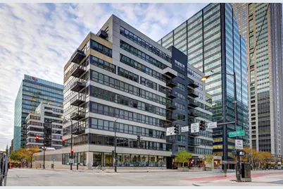 130 S Canal Street #9F, Chicago, IL 60606 - Photo 1