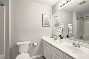 1816 Prairie Ridge Cir, Lindenhurst, IL 60046 - Photo 30