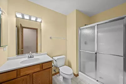100 N Bokelman Street #330, Roselle, IL 60172 - Photo 12