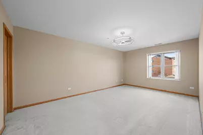100 N Bokelman Street #330, Roselle, IL 60172 - Photo 14