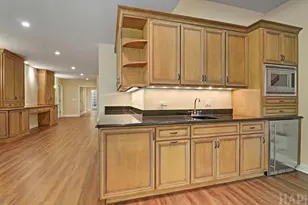 8806 Whispering Pnes Trl, Woodstock, IL 60098 - Photo 66