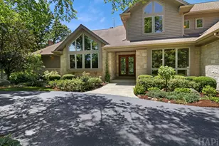8806 Whispering Pnes Trl, Woodstock, IL 60098 - Photo 4