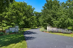 8806 Whispering Pnes Trl, Woodstock, IL 60098 - Photo 116