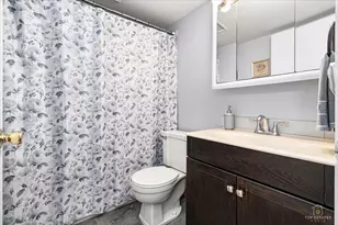 1976 Kenilworth Cir, Hoffman Estates, IL 60169 - Photo 16
