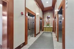 33 W Ontario St, Chicago, IL 60654 - Photo 36