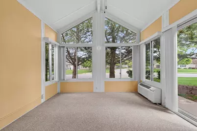 21533 Papoose Lake Court, Crest Hill, IL 60403 - Photo 10