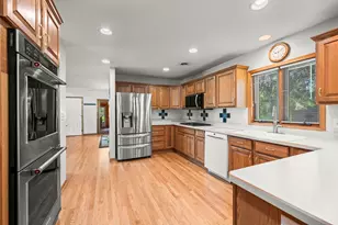 1521 Dun Lo Dr, Arlington Heights, IL 60004 - Photo 6