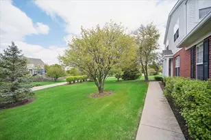 2616 Christie Dr, Algonquin, IL 60102 - Photo 2