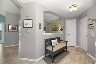 11535 Settlers Pond Way, Orland Park, IL 60467 - Photo 4
