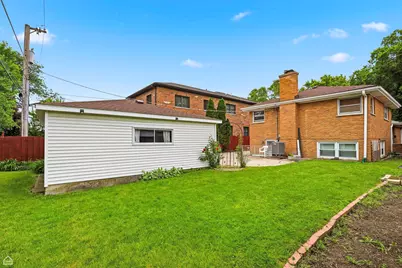 5814 Keeney Street, Morton Grove, IL 60053 - Photo 22
