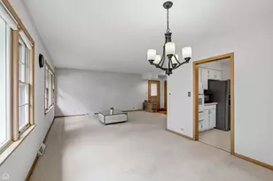 5814 Keeney St, Morton Grove, IL 60053 - Photo 8