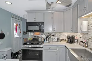 448 N Michigan Ave, Bradley, IL 60915 - Photo 8