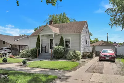 448 N Michigan Avenue, Bradley, IL 60915 - Photo 1