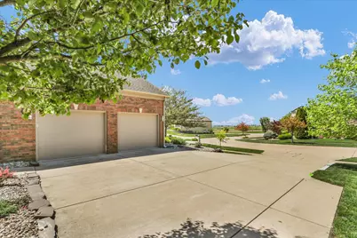 2909 Greystone Place, Champaign, IL 61822 - Photo 8