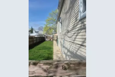 4542 N Karlov Avenue, Chicago, IL 60630 - Photo 2