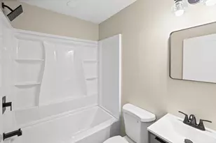 118 E Bower St, Oreana, IL 62554 - Photo 22