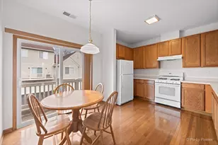 1404 New Haven Dr, Cary, IL 60013 - Photo 4