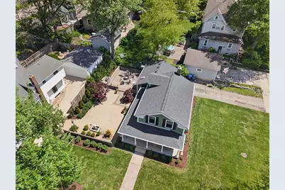 416 S 5th Avenue, Saint Charles, IL 60174 - Photo 2