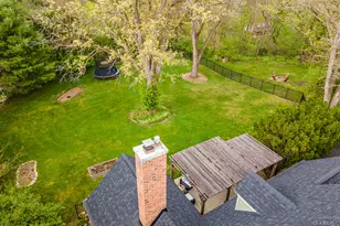 6710 Hillside Rd, Crystal Lake, IL 60012 - Photo 46