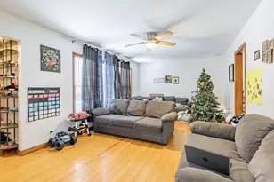 580 Hirsch Ave, Calumet City, IL 60409 - Photo 4