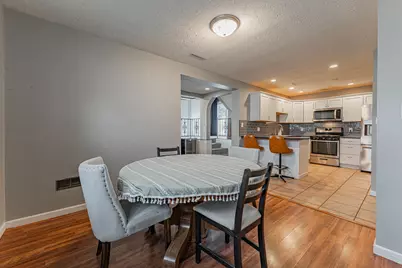 805 S Grove Street, Normal, IL 61761 - Photo 10