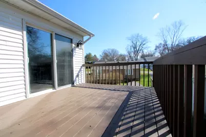 233 S Shore Drive, Island Lake, IL 60042 - Photo 24