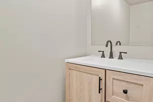 16527 Orange Ave, Orland Park, IL 60467 - Photo 10