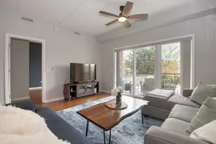 900 Lee St, Des Plaines, IL 60016 - Photo 20