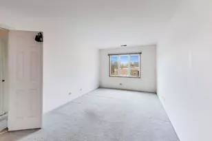 901 Hinman Ave, Evanston, IL 60202 - Photo 12