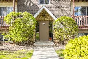 218 Madison St, Joliet, IL 60435 - Photo 4