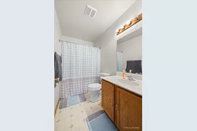 4447 W Lawn Avenue, Waukegan, IL 60085 - Photo 16