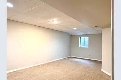 4447 W Lawn Avenue, Waukegan, IL 60085 - Photo 20
