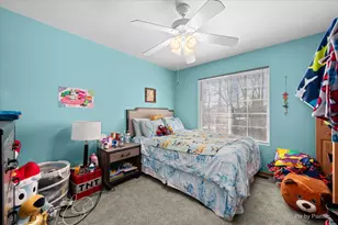 4447 W Lawn Ave, Waukegan, IL 60085 - Photo 14