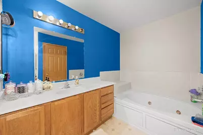 4447 W Lawn Avenue, Waukegan, IL 60085 - Photo 10