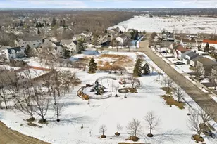 4447 W Lawn Ave, Waukegan, IL 60085 - Photo 26