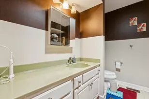 1766 Pebble Beach Dr, Hoffman Estates, IL 60169 - Photo 20